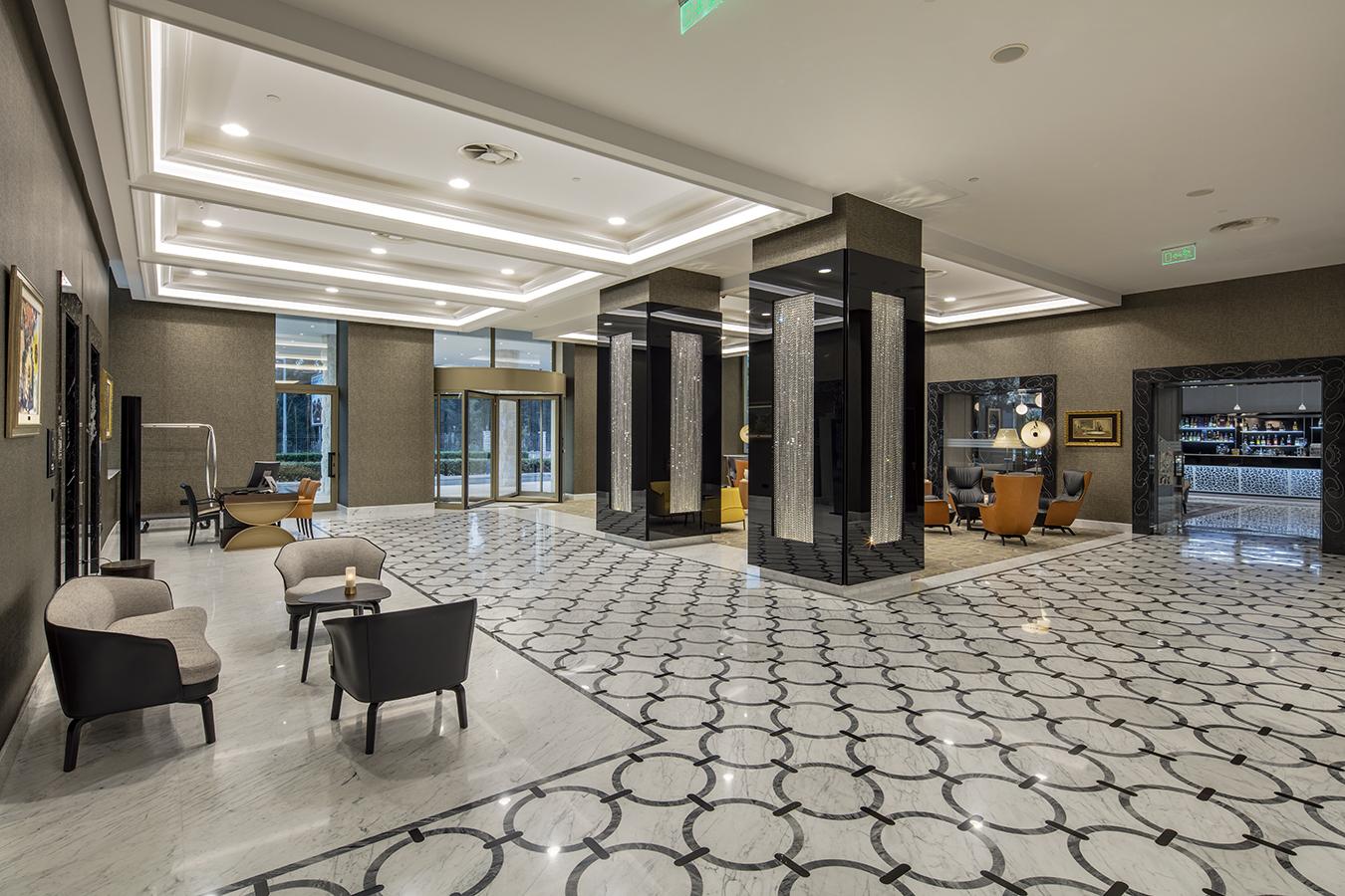 Hilton Podgorica Crna Gora Hotel Exterior photo Lobby