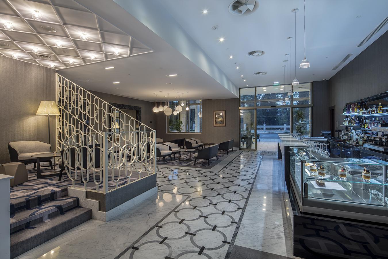 Hilton Podgorica Crna Gora Hotel Exterior photo Lobby