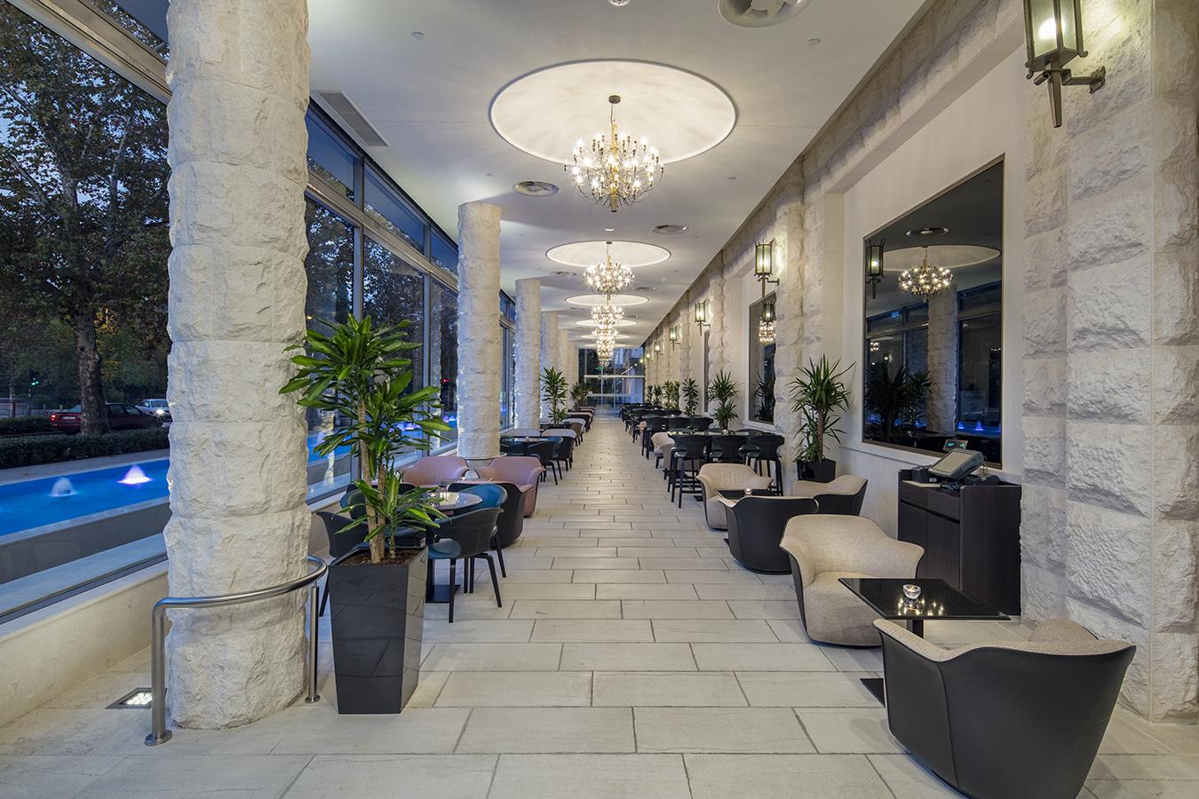Hilton Podgorica Crna Gora Hotel Exterior photo Restaurant